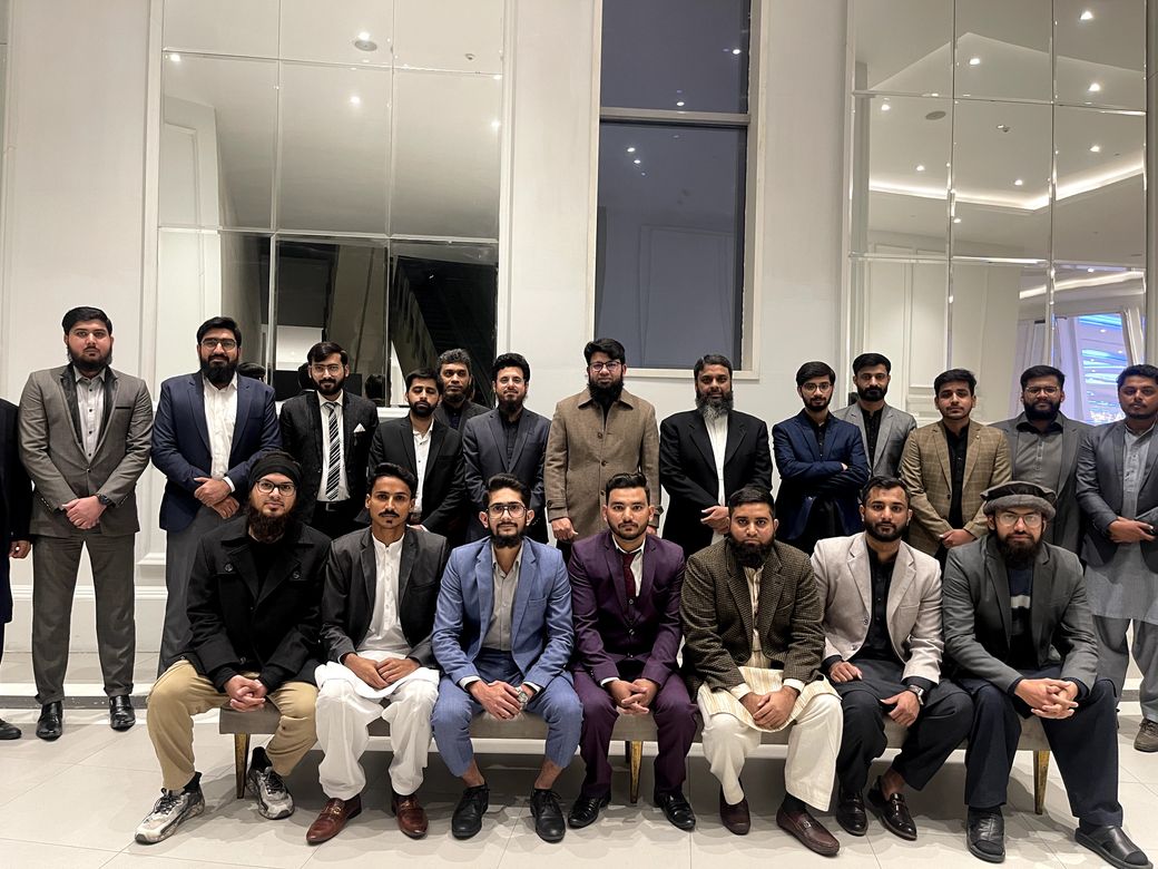 The complete Visiomate team together